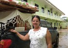 Nível do Rio Madeira baixa, 
e moradores voltam para casa (Ivanete Damasceno/G1)