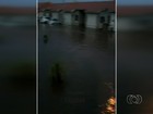 Chuva inunda condomínio fechado em Valparaíso de Goiás; veja vídeo