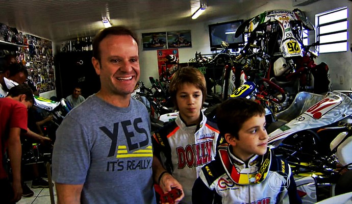Rubinho, Dudu e Fefo Barrichello, pai e filhos apaixonados por velocidade (Foto: Reprodução TV Globo)