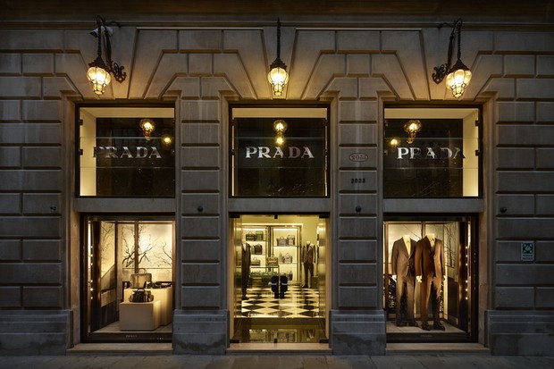 Loja com coleções masculinas é inaugurada na Galleria Prada