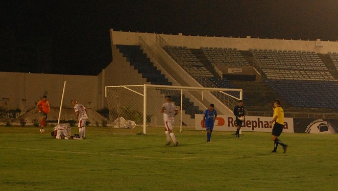 Queimadense x Auto Esporte, Amigão (Foto: Silas Batista / GloboEsporte.com)