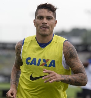 Em melhor forma, Guerrero receberá a ajuda dos colegas para voltar a marcar