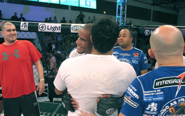  Ivan Batman e Thiago Tavares MMA (Foto: Ivan Raupp)