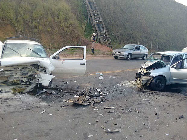 Acidente Acesso Norte Juiz de Fora  (Foto: PM Juiz de Fora/Divulgação)