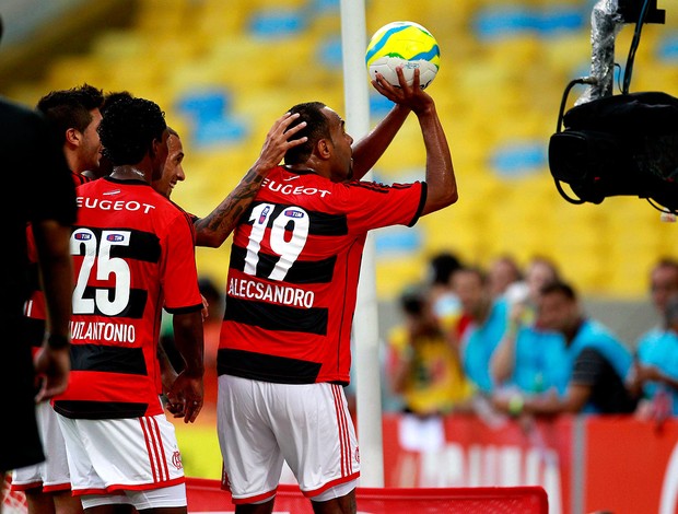 Alecsandro flamengo gol Cabofriense (Foto: Guilherme PInto / Agência O Globo)