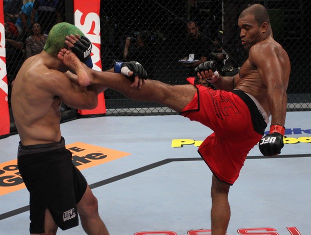 TUF - Cleiton Foguete x Bruno Jacaré (Foto: Divulgação/ UFC)