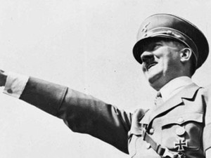 Adolph Hitler_corte690 (Foto: AP) Adolph Hitler_corte690 (Foto: AP)