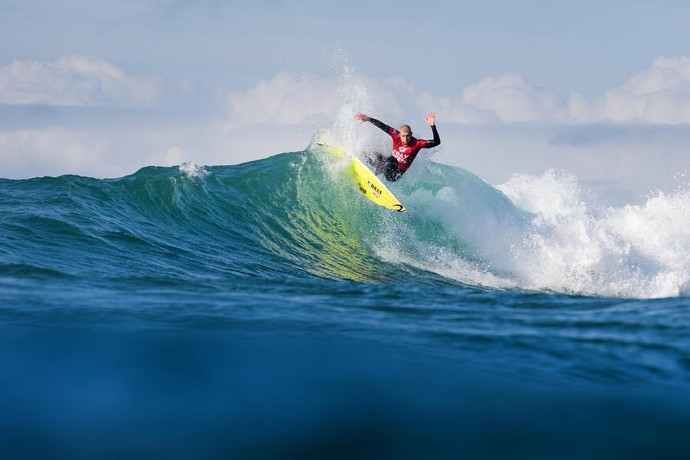 Mick Fanning na estreia da sexta etapa do circuito mundial de surfe em jeffreys bay Africa do Sul (Foto: WSL / KC) Mick Fanning na estreia da sexta etapa do circuito mundial de surfe em jeffreys bay Africa do Sul (Foto: WSL / KC)