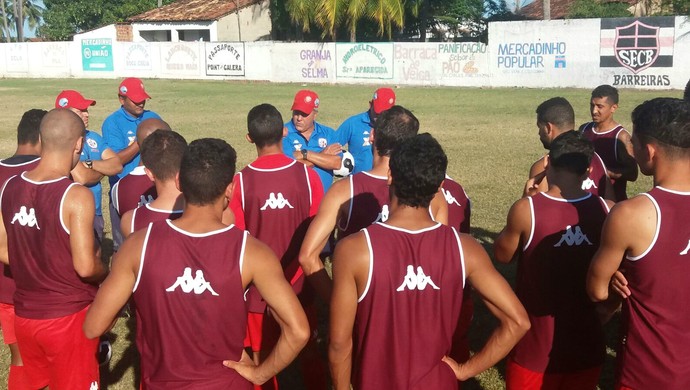 América-RN - Aluísio Moraes - treino em Coruripe - jogadores (Foto: Canindé Pereira/Divulgação)