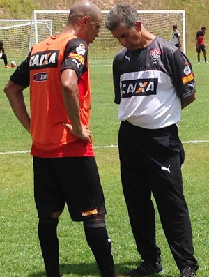 Jorge Wagner e Ricardo Drubscky; Vitória (Foto: Divulgação/EC Vitória)