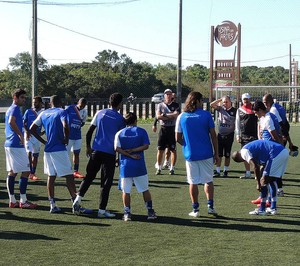 santa cruz treino (Foto: Lucas Liausu)