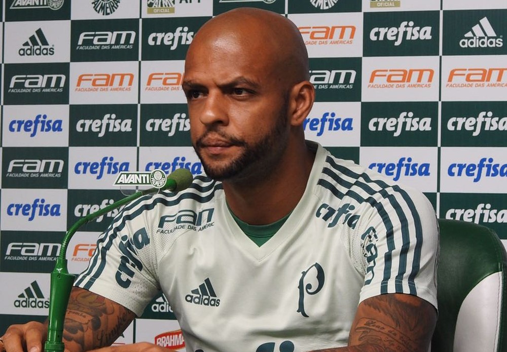  Sem polêmica: Felipe Melo explica declaração sobre time pequeno e Corinthians