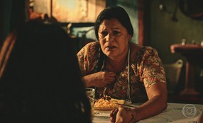 Beatriz diz que Ceci tem que voltar para seu povo e cumprir seu dever