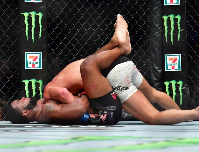 Stephen Thompson x Tyron Woodley (Foto: Jason Silva)