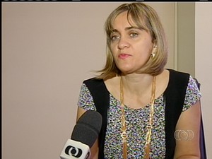 Secretára estadual da saúde, Vanda Paiva, diz que todos os hospitais foram abastecidos (Foto: Reprodução/TV Anhanguera TO)