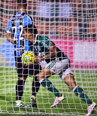 Dudu absorve críticas e celebra atuação: 