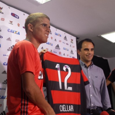 Cuéllar - Rodrigo Caetano - Flamengo (Foto: Raphael Zarko)