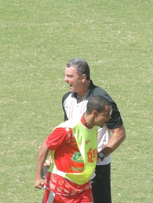 Ricardo Pinto, técnico do Batatais, (Foto: Fernando Machado)