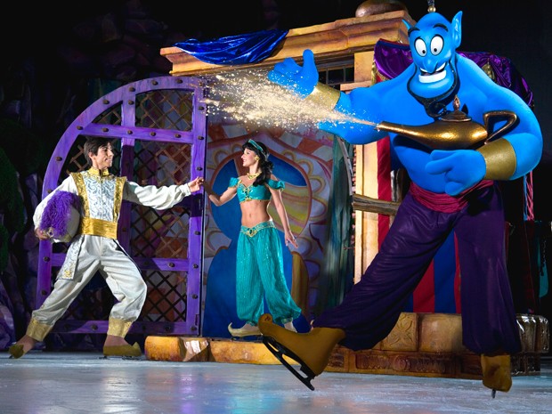 Personagens em apresentação do espetáculo Disney on ice – Mundos fantásticos. (Foto: Feld Entertainment/Divulgação)