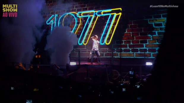 Luan Santana comemorou 10 anos de carreira com show inesquecvel em So Paulo (Foto: Reproduo)