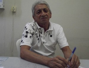 médico Manoel Lopes de Figueiredo - cruzeiro-pb (Foto: Luiz Carlos Roque / Globoesporte.com/pb)