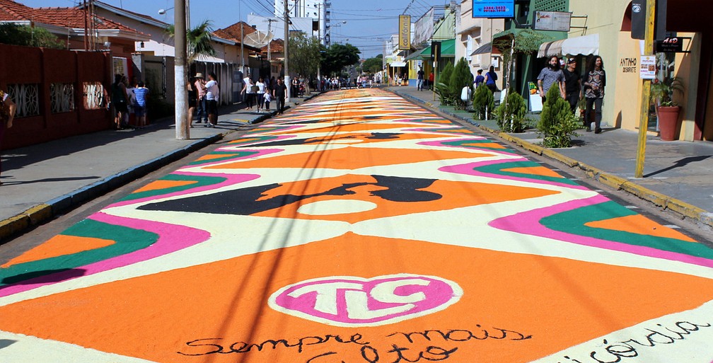 Evento religioso reúne milhares de fiéis em Matão (Foto: Paulo Henrique Loureiro)