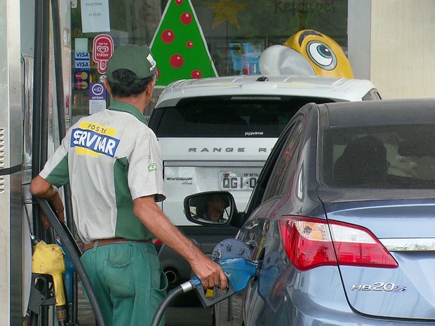 Posto de combustível em Olinda (Foto: Reprodução/TV Globo)