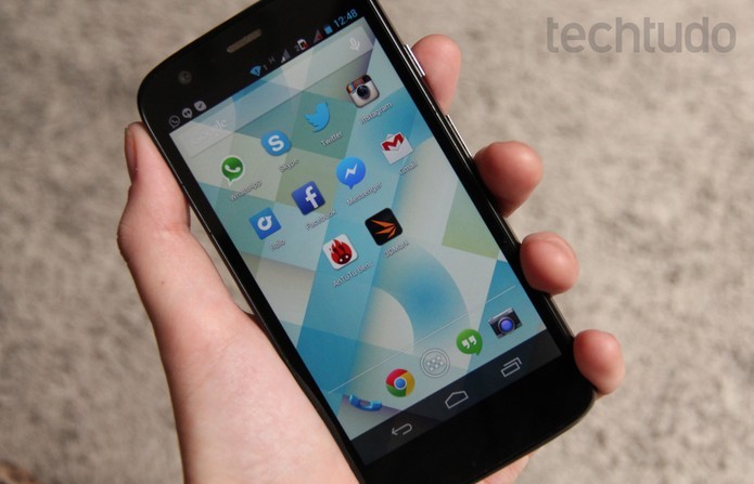 Tela do Moto G é superior, uma IPS com 720p de resolução e proteção Gorilla Glass (Foto: Luciana Maline/TechTudo) (Foto: Tela do Moto G é superior, uma IPS com 720p de resolução e proteção Gorilla Glass (Foto: Luciana Maline/TechTudo)) Tela do Moto G é superior, uma IPS com 720p de resolução e proteção Gorilla Glass (Foto: Luciana Maline/TechTudo) (Foto: Tela do Moto G é superior, uma IPS com 720p de resolução e proteção Gorilla Glass (Foto: Luciana Maline/TechTudo))