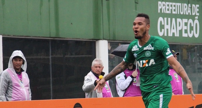 Thiego Chapecoense (Foto: Giba Pace Thomaz/Chapecoense) Thiego Chapecoense (Foto: Giba Pace Thomaz/Chapecoense)