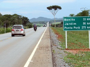 Ministro inaugura rodovia que liga Bonito e Bodoquena em MS 2 (Foto: Divulgação/Governo MS)