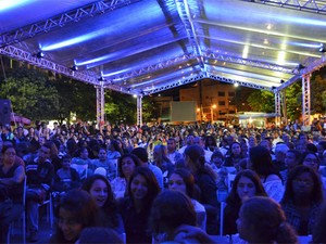 Plateia durante o IV Festival Internacional de Cinema Estudantil de Barra do Piraí, nesta semana (Foto: Divulgação/Mauá Filmes)