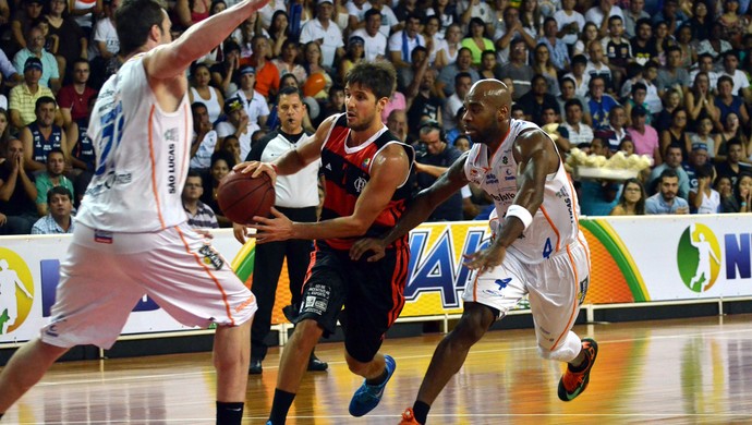 Bauru x Flamengo - Jogo 4 NBB (Foto: Caio Casagrande/Bauru Basket)