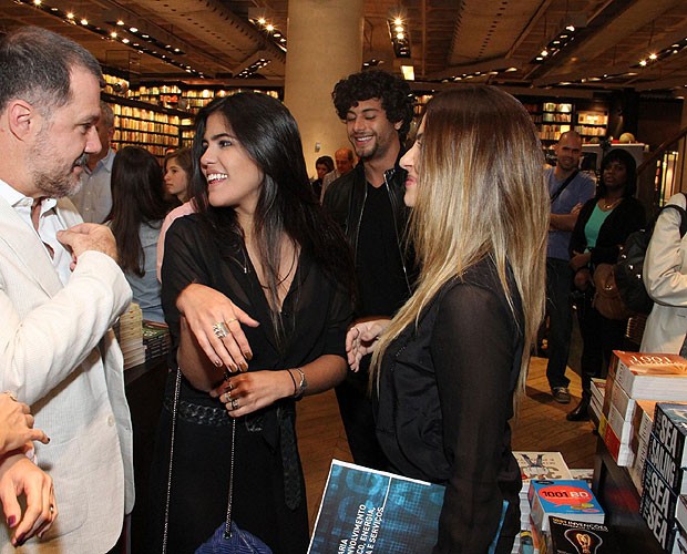 Antonia Morais, Jesus Luz e Cleo Pires (Foto: Thyago Andrade/Foto Rio News)