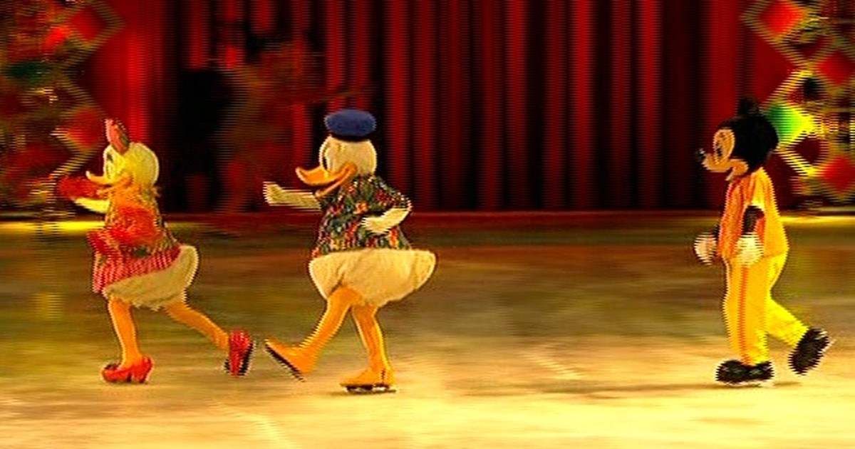 Globo News Disney on Ice estreia no Rio com espetáculo de acrobacias