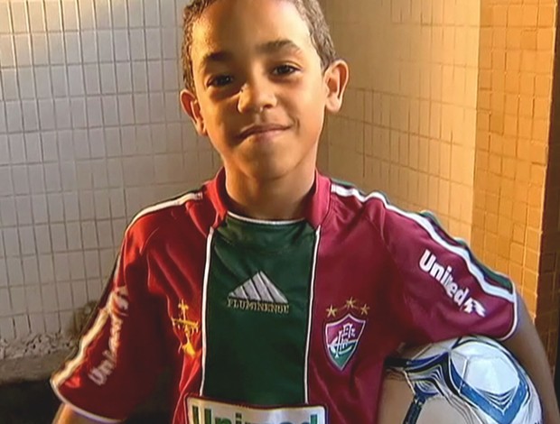 Cassiano, 11 anos, recusa proposta do Barcelona e vai para Fluminense (Foto: Reprodução SporTV)