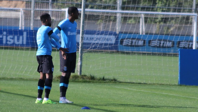 Fernandinho Erazo Grêmio (Foto: Eduardo Moura/GloboEsporte.com)