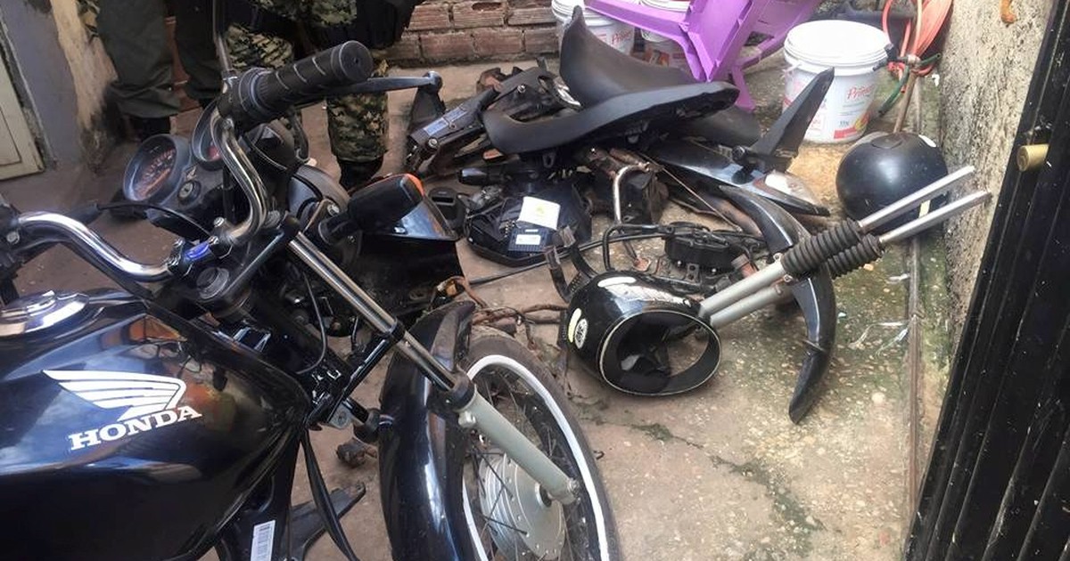 G Pol Cia Militar Encontra Desmanche De Motocicletas Na Zona Sul De