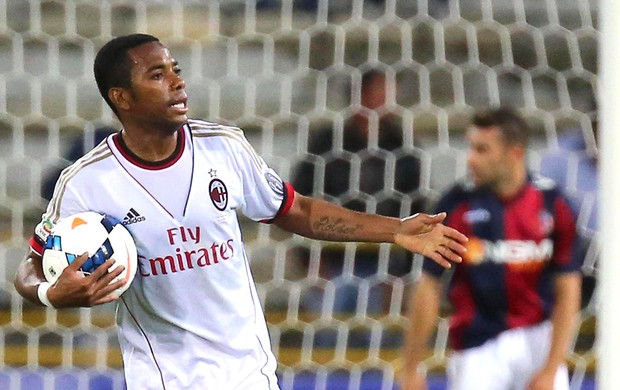 Robinho comemoração gol Milan contra Bolonia (Foto: EFE)