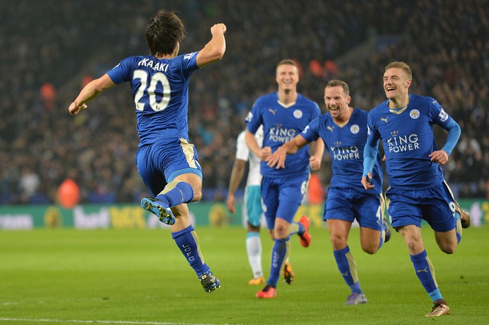 Okazaki Leicester x Newcastle (Foto: AFP)