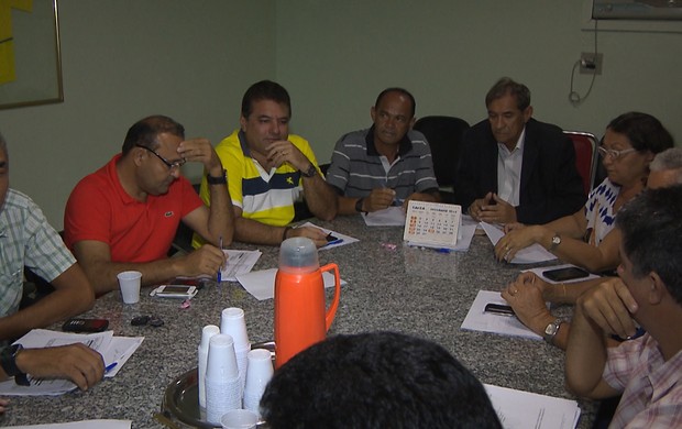 conselho arbitral do campeonato paraibano 2014 (Foto: Reprodução / TV Cabo Branco)