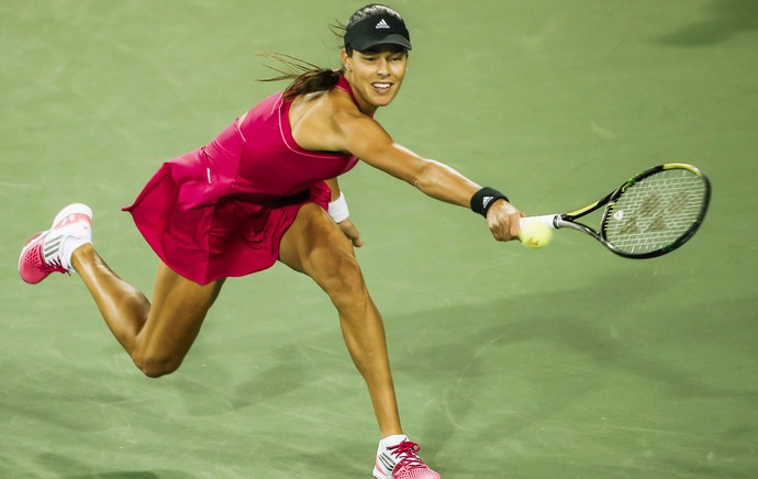 Tênis Ana Ivanovic WTA de Cincinnati (Foto: Agência EFE)