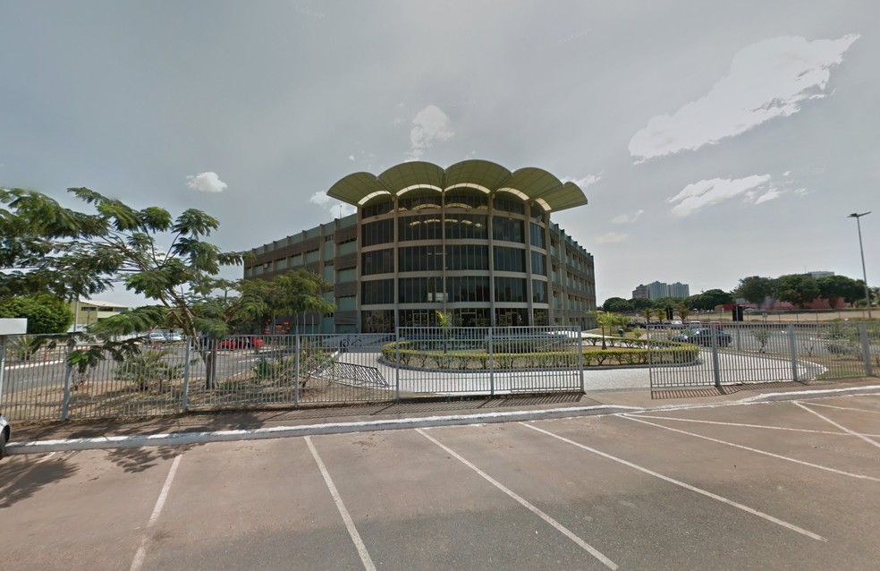 Fachada do Fórum do Gama, no DF (Foto: Google/Reprodução)