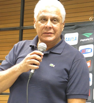 Roberto Dinamite coletiva Vasco (Foto: Edgard Maciel de Sa)