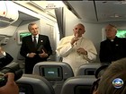 Veja com exclusividade os bastidores do voo que trouxe o Papa ao Brasil