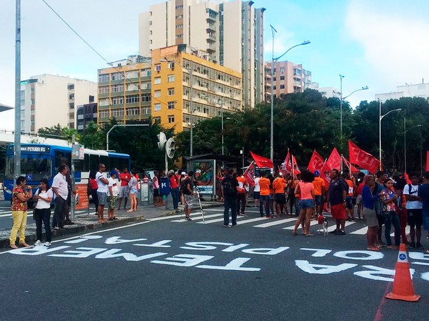 Protesto Fora Temer em Salvador (Foto: Alan Tiago Alves/G1)