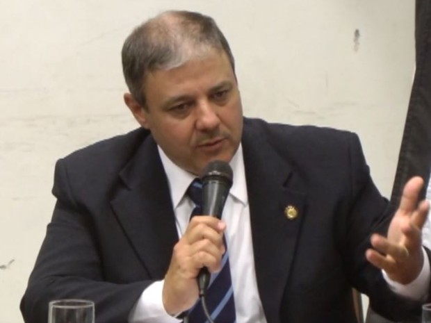 Glauco Guimarães, delegado da Receita Federal em Ribeirão Preto (Foto: Reprodução/ TV Câmara Ribeirão)
