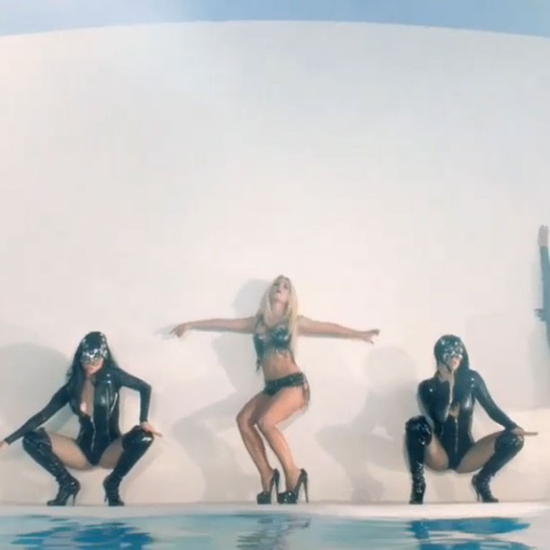 Britney Spears em ação no clipe da música ‘Work Bitch’ (Foto: Instagram/ Reprodução)