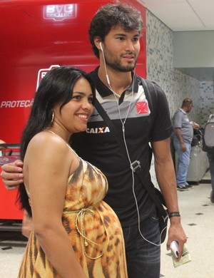 Pedro Ken tietado em Teresina (Foto: Emanuele Madeira/GLOBOESPORTE.COM) Pedro Ken tietado em Teresina (Foto: Emanuele Madeira/GLOBOESPORTE.COM)