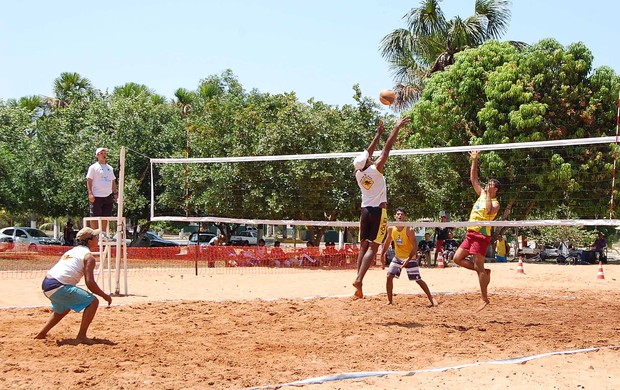 Duplas de Araguaína se destacam na 1ª edição Copa de vôlei de praia (Foto: Leila Mell/Ascom Prefeitura de Araguaína)