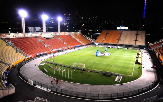 Pacaembu, Corinthians x Millonarios (Foto: Marcos Ribolli)